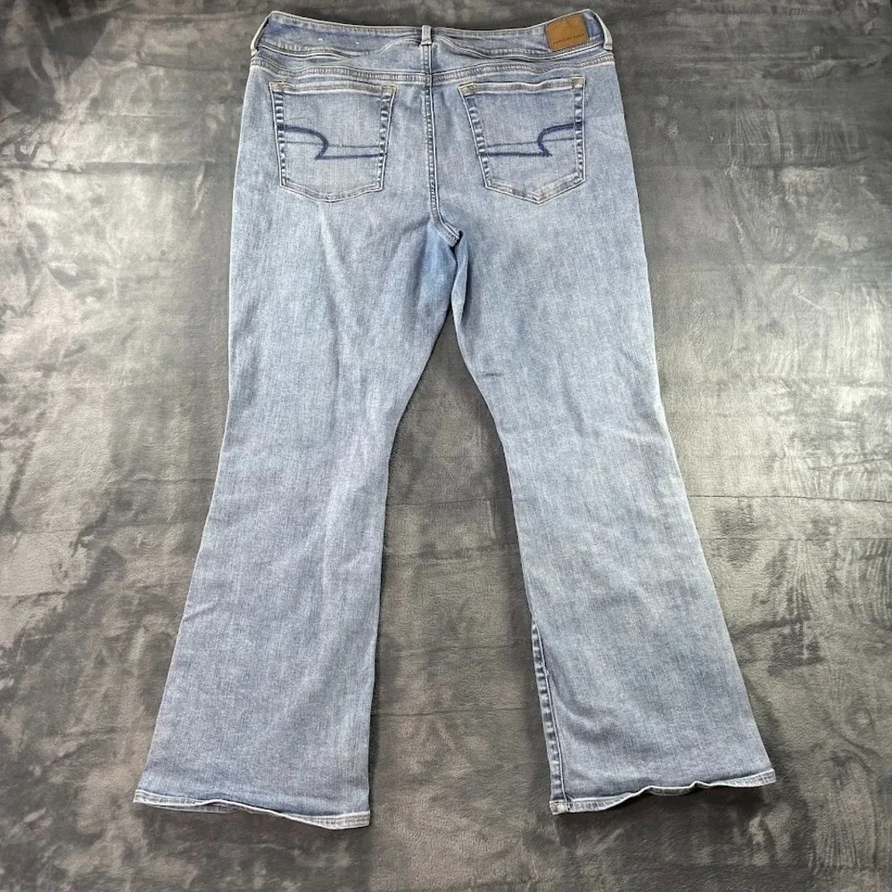 American Eagle‎ Womens Jeans Blue Size 18 Short Kick Boot Denim Light Wash
